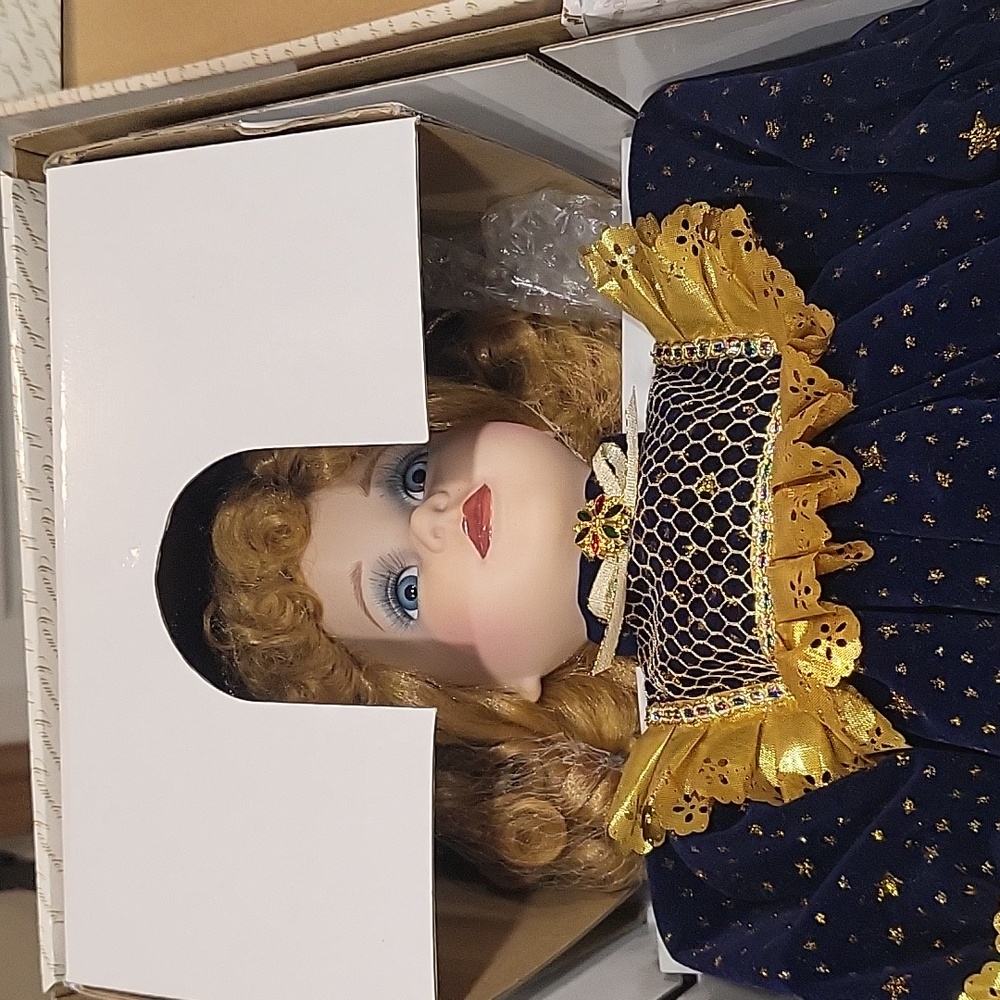 Camelot 21" Doll "Celeste" Moon and Stars Porcelain - Picture 7 of 11